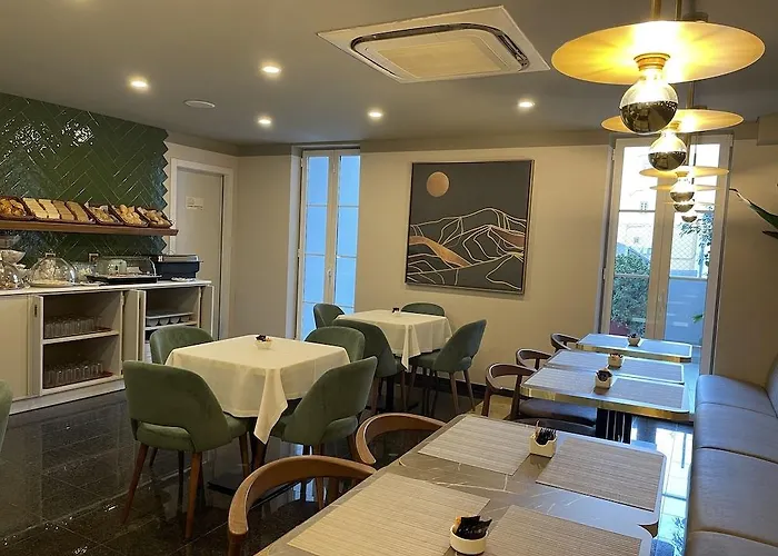 Hotel Sete Colinas Lissabon