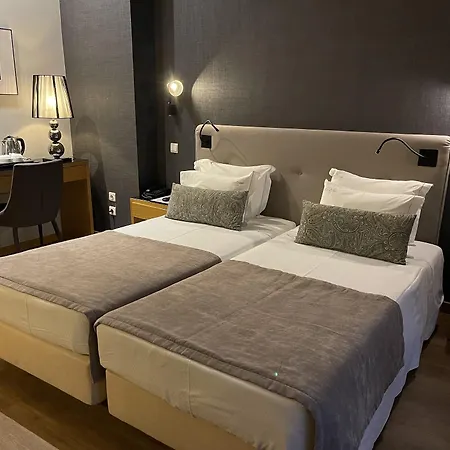 Sete Colinas 2* Lisbon
